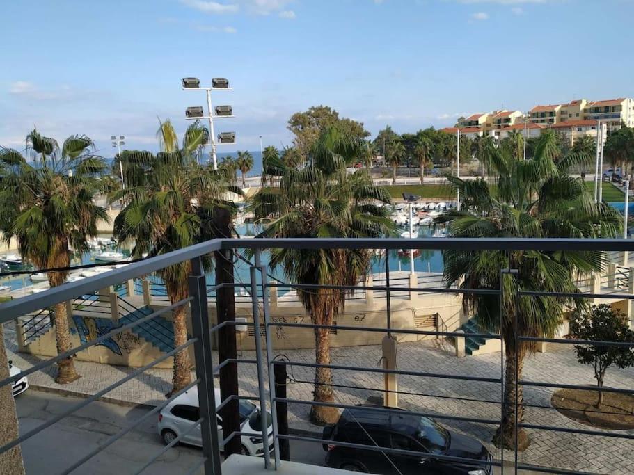 Апартаменты Mare Marina View 1 Ксилокастро Экстерьер фото