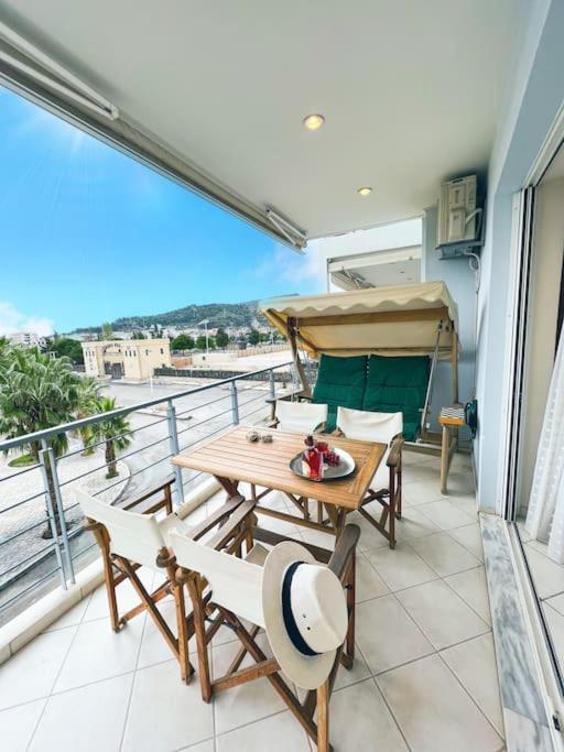 Апартаменты Mare Marina View 1 Ксилокастро Экстерьер фото