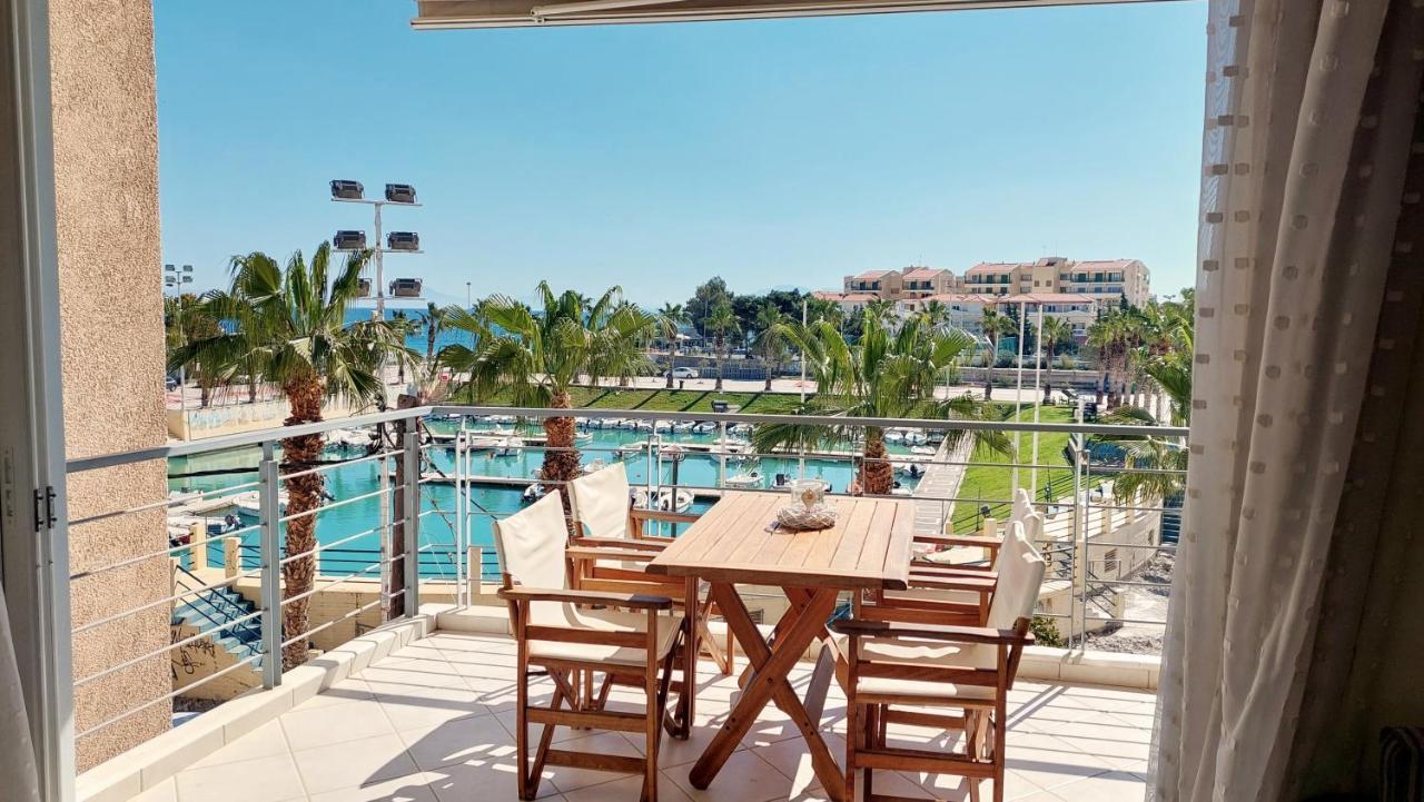 Апартаменты Mare Marina View 1 Ксилокастро Экстерьер фото